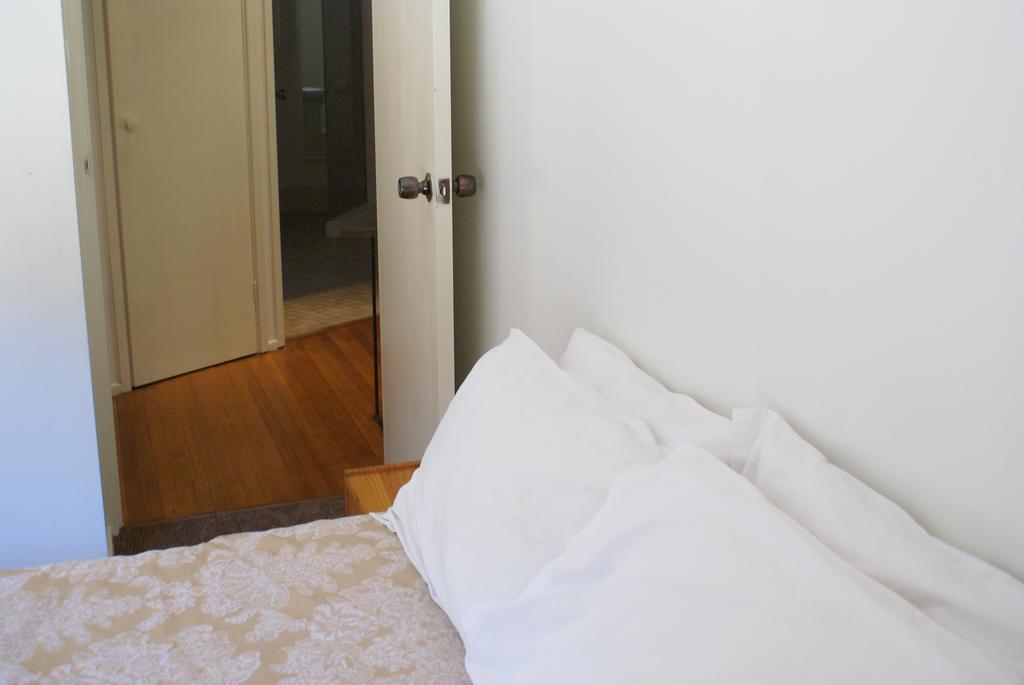 Guest house Twin Falls Bush 3*